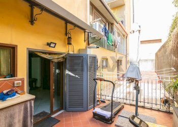 Terrazza - Quadrilocale Via Duca Degli Abruzzi
 
50, Catania - foto 7