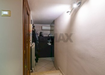 Hall / corridoio - Quadrilocale Via Duca Degli Abruzzi
 
50, Catania - foto 13