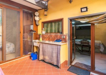 Terrazza - Quadrilocale Via Duca Degli Abruzzi
 
50, Catania - foto 19