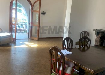Sala da pranzo - Villa Via Pirandello, Pedara - photo 16