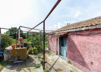 Casa all\'aperto - Rustico STRADA PROVINCIALE PER RIPOSTO
 
122, Acireale - foto 13