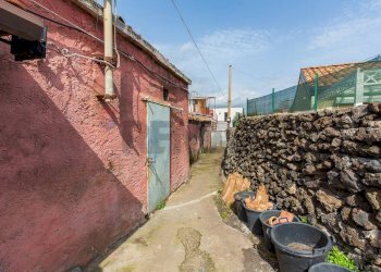 Giardino - Rustico STRADA PROVINCIALE PER RIPOSTO
 
122, Acireale - foto 34