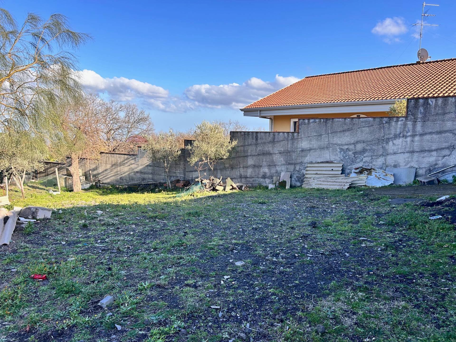 Giardino - Terreno agricolo Via Tremonti
 
snc, Pedara - foto 3