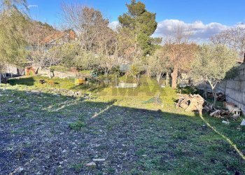 Giardino - Terreno agricolo Via Tremonti
 
snc, Pedara - foto 1