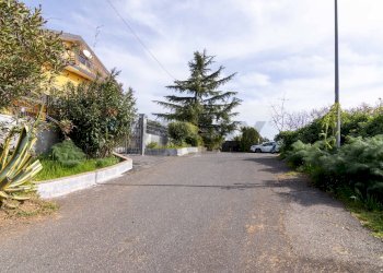 Edificio all\'aperto - Villa Via De Pretis, Mascalucia - foto 62