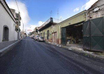 Edificio all\'aperto - Casa indipendente Via Etnea
132, Gravina di Catania - foto 9