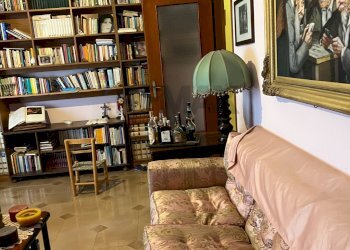 Soggiorno - Appartamento Via Serao Matilde
 
5, Belpasso - foto 31