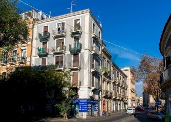 Edificio all\'aperto - Trilocale Piazza San Domenico
 
16, Catania - foto 3