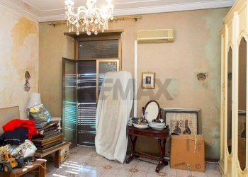 Camera / camera da letto - Trilocale Piazza San Domenico
 
16, Catania - foto 10