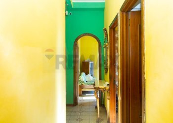 Hall / corridoio - Trilocale Piazza San Domenico
 
16, Catania - foto 12