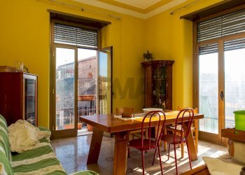 Sala da pranzo - Trilocale Piazza San Domenico
 
16, Catania - foto 19