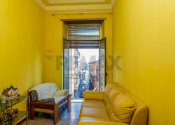 Soggiorno - Trilocale Piazza San Domenico
 
16, Catania - foto 26