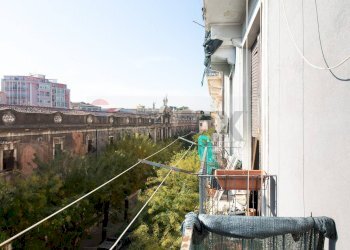 Balcone - Trilocale Piazza San Domenico
 
16, Catania - foto 34