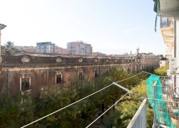 Edificio all\'aperto - Trilocale Piazza San Domenico
 
16, Catania - foto 35