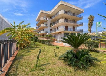Edificio all\'aperto - Apartment Viale Jannuzzo
 
6, Giardini-Naxos - photo 6