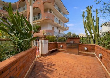 Terrazza - Apartment Viale Jannuzzo
 
6, Giardini-Naxos - photo 39