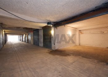 Parcheggio - Apartment Viale Jannuzzo
 
6, Giardini-Naxos - photo 42