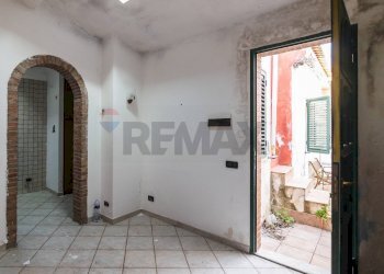 Stanza vuota - Casa semi indipendente via sgroppillo
 
171, San Gregorio di Catania - foto 15