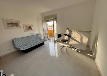 Soggiorno - Quadrilocale Piazza Alcide de Gasperi
 
16, Porto Empedocle - foto 14