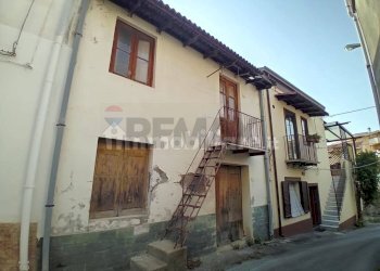 Casa all\'aperto - Casa semi indipendente Stretto 2 Zigari
 
snc, Barcellona Pozzo di Gotto - foto 1