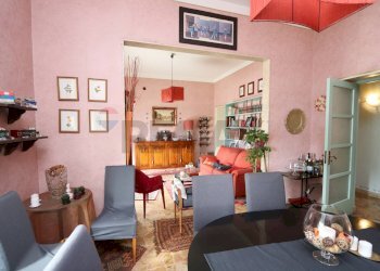 Sala da pranzo - Appartamento Via Pavone
 
1, Catania - foto 3