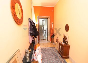 Hall / corridoio - Appartamento Via Pavone
 
1, Catania - foto 4