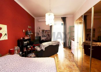 Camera / camera da letto - Appartamento Via Pavone
 
1, Catania - foto 10