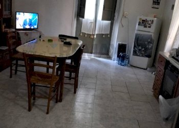 Sala da pranzo - Appartamento via vincenzo monti
 
63, Lentini - foto 3