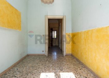 Stanza vuota - Casa indipendente Via Umberto
 
80, Fiumefreddo di Sicilia - foto 3