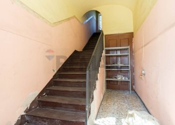 Scale - Casa indipendente Via Umberto
 
80, Fiumefreddo di Sicilia - foto 10