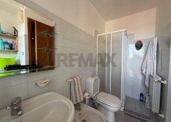 Bagno - Monolocale Via II Retta levante
 
93, Belpasso - foto 10