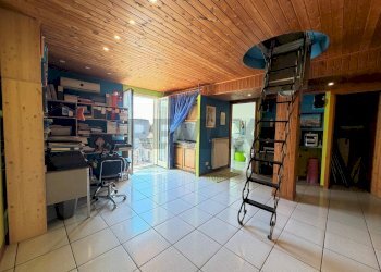 Ufficio - Monolocale Via II Retta levante
 
93, Belpasso - foto 1