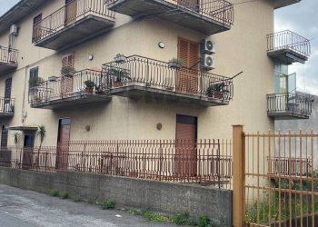 Edificio all\'aperto - Appartamento Via Catusi
 
31, Acireale - foto 2