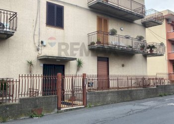 Edificio all\'aperto - Appartamento Via Catusi
 
31, Acireale - foto 3