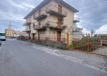 Edificio all\'aperto - Appartamento Via Catusi
 
31, Acireale - foto 5