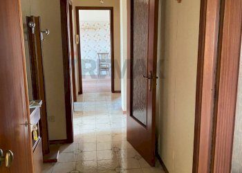 Hall / corridoio - Appartamento Via Catusi
 
31, Acireale - foto 26