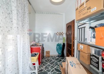 Camera / camera da letto - Appartamento Via Francesco Orestano
 
45, Aci Sant'Antonio - foto 29