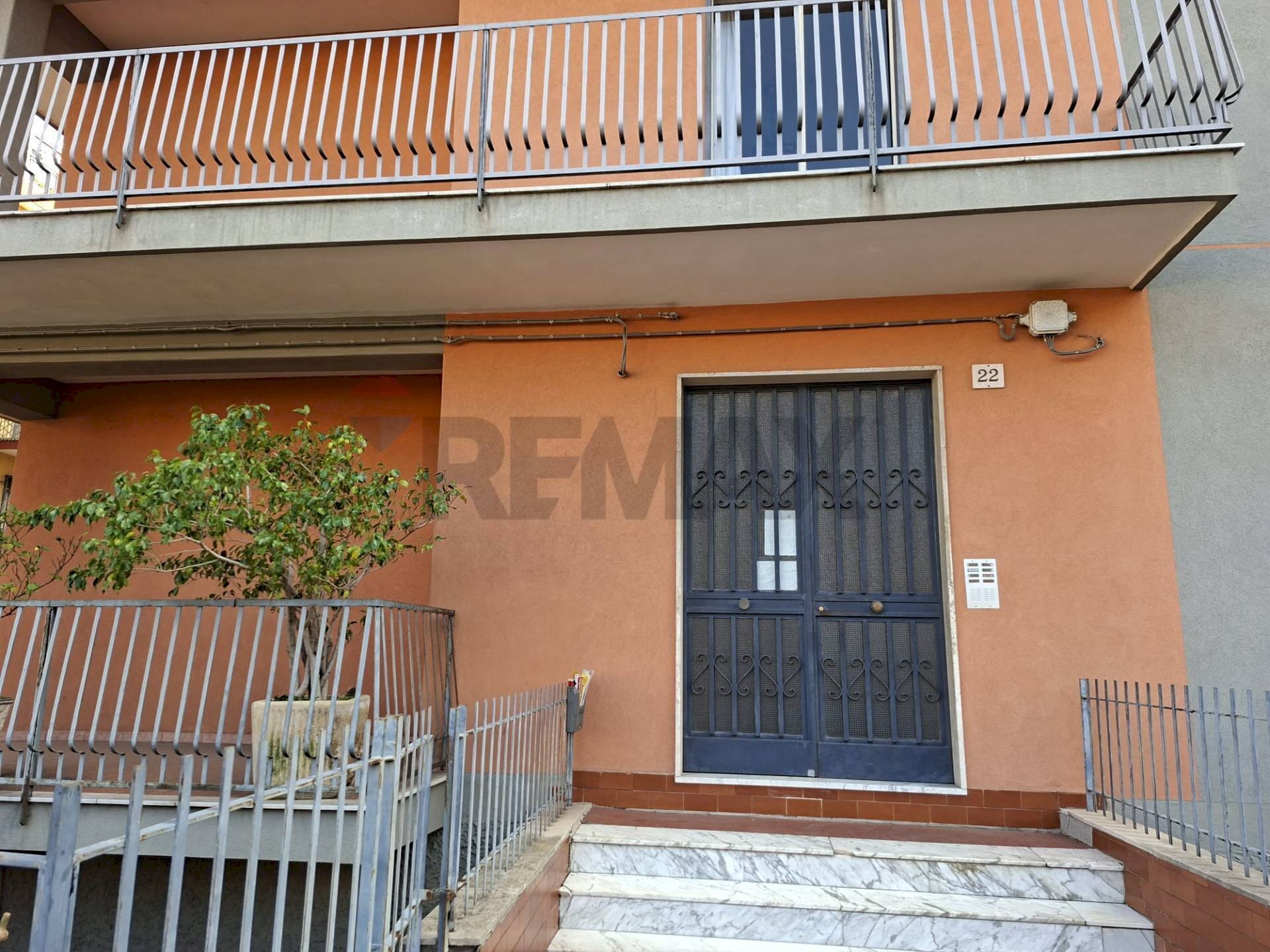 Edificio all\'aperto - Appartamento via circumvallazione salvatore sturiale
 
22, Riposto - foto 2