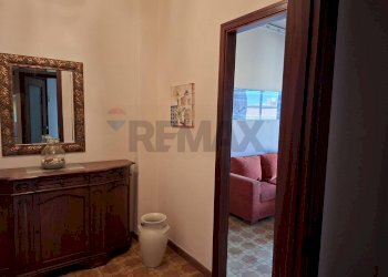 Hall / corridoio - Appartamento via circumvallazione salvatore sturiale
 
22, Riposto - foto 11