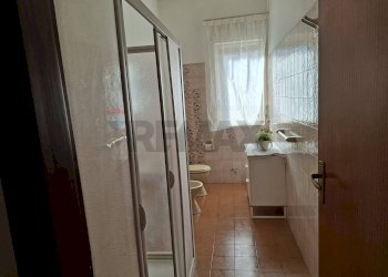 Bagno - Appartamento via circumvallazione salvatore sturiale
 
22, Riposto - foto 21