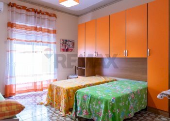 Camera / camera da letto - Apartment via circumvallazione salvatore sturiale
 
22, Riposto - photo 28