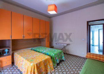 Camera / camera da letto - Apartment via circumvallazione salvatore sturiale
 
22, Riposto - photo 29