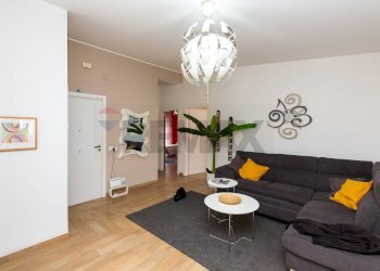 Soggiorno - Attico via lenin
 
55, Misterbianco - foto 4