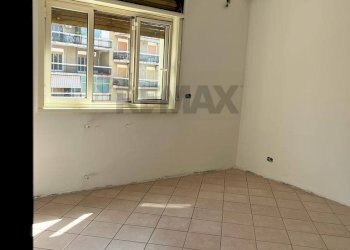 Stanza vuota - Appartamento Viale Della Costituzione (ex Via del Canalicchio)
 
19, Catania - foto 2