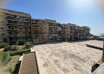 Edificio all\'aperto - Appartamento Viale Della Costituzione (ex Via del Canalicchio)
 
19, Catania - foto 7
