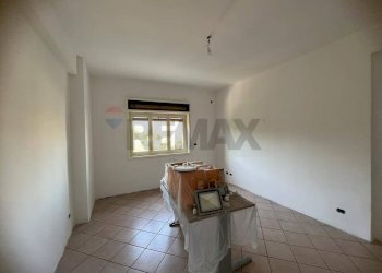 Stanza vuota - Appartamento Viale Della Costituzione (ex Via del Canalicchio)
 
19, Catania - foto 12