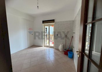 Stanza vuota - Appartamento Viale Della Costituzione (ex Via del Canalicchio)
 
19, Catania - foto 20