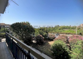 Balcone - Appartamento Viale Della Costituzione (ex Via del Canalicchio)
 
19, Catania - foto 27