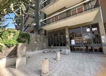 Edificio all\'aperto - Appartamento Viale Della Costituzione (ex Via del Canalicchio)
 
19, Catania - foto 38