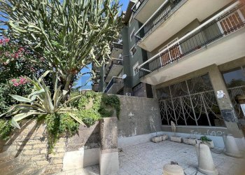 Edificio all\'aperto - Appartamento Viale Della Costituzione (ex Via del Canalicchio)
 
19, Catania - foto 39